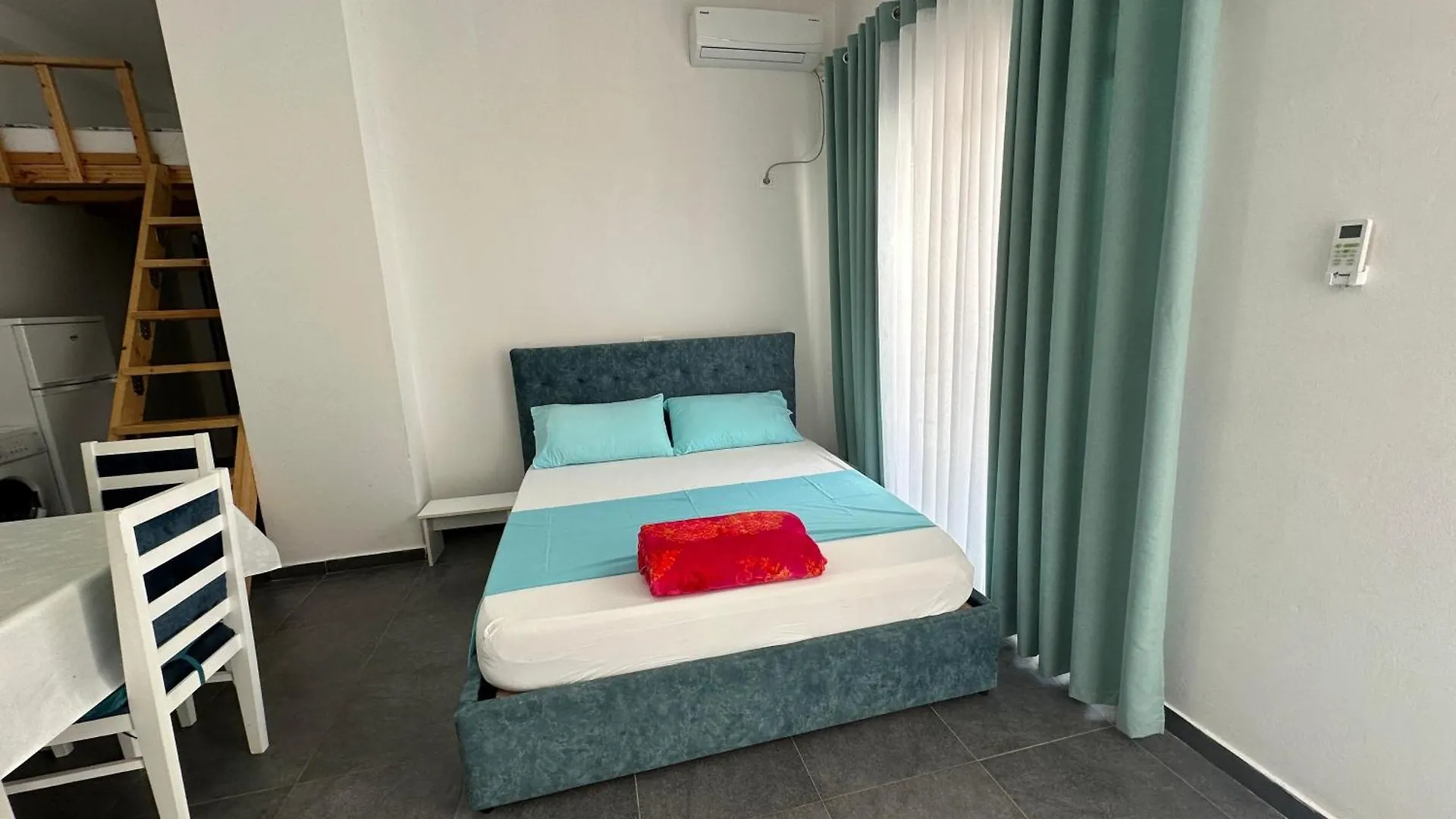 Liza'S Apartment 1F Skataj Albania